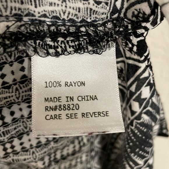 Cynthia Rowley Women Tunic Top 1X Black Abstract Print Coastal Grandma Preppy - Picture 10 of 14